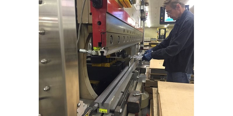 ESF operator working at the bending machine